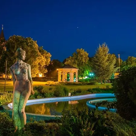בית נופש With Pool Comfortable *